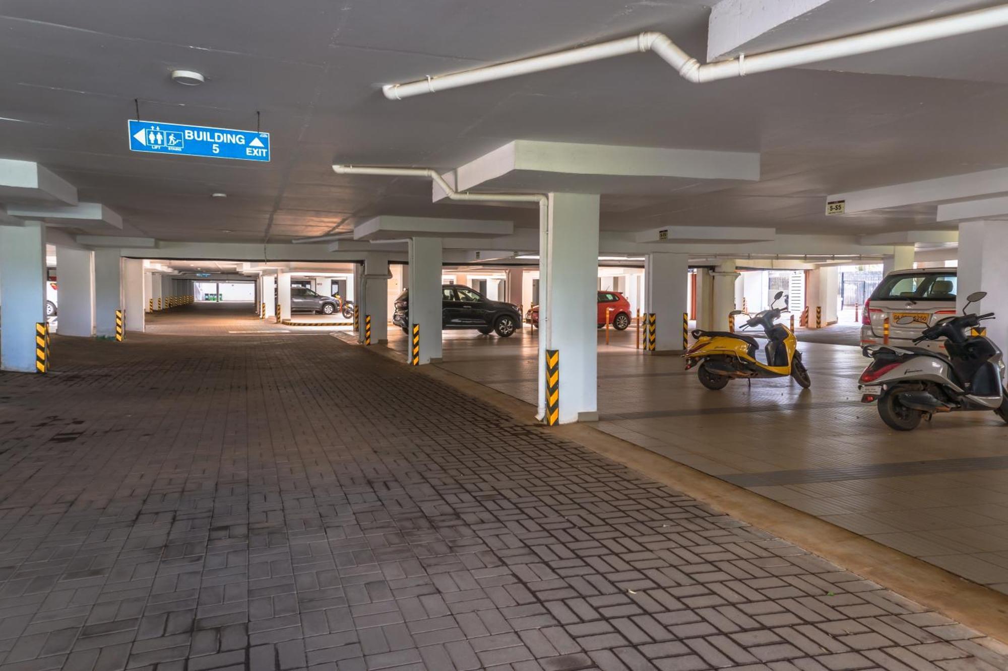Acron Seawind Baga Arpora Apartment Calangute Exterior photo